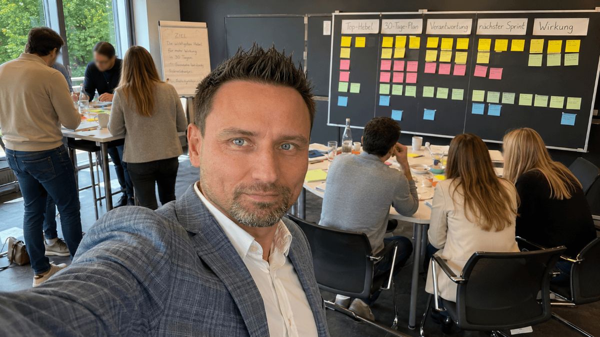 Strategie-Check-Workshop &mdash; Ergebnisboard mit geclusterten Top-Hebeln, 30-Tage-Plan und Verantwortlichkeiten